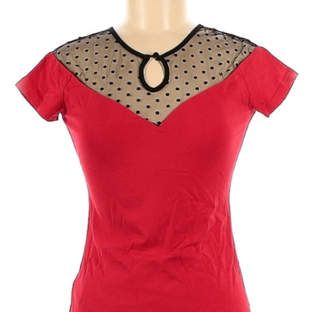 Fitted Red and Black Cut Out T-Shirt Blouse